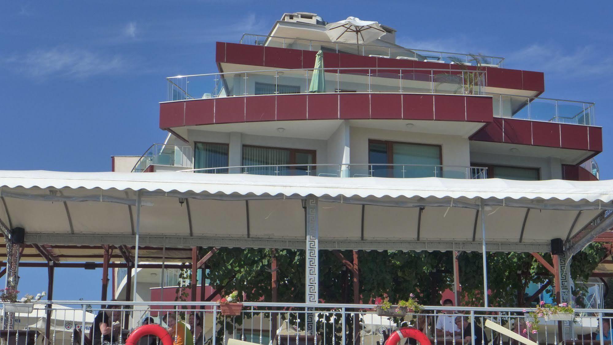 Petrov Family Hotel Nesebar Exteriör bild